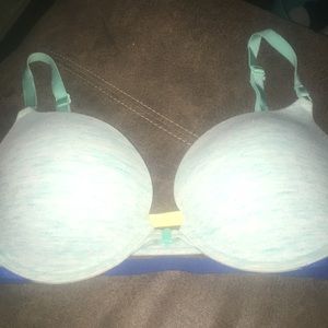 Victoria’s Secret bra